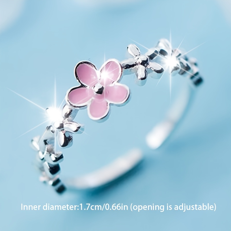 Beautiful Women's Ring, Perfect Gift for Weddings & Parties